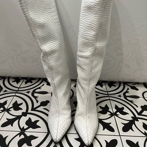 Schutz sz 6.5 tall boots. White animal skin texture. Block heel. Leather sole